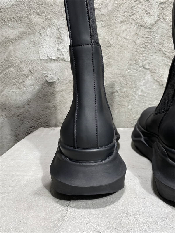 RI*K OWENS SNEAKERS