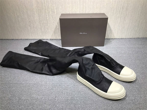 RI*K OWENS SNEAKERS