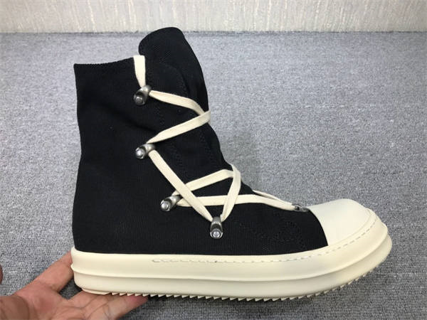 RI*K OWENS SNEAKERS