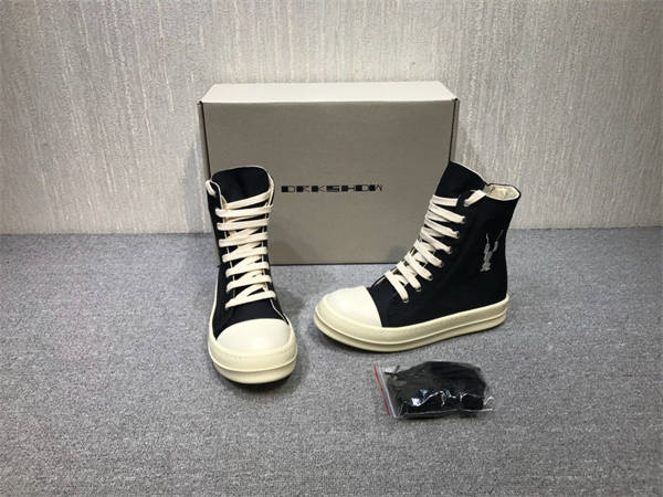 RI*K OWENS SNEAKERS