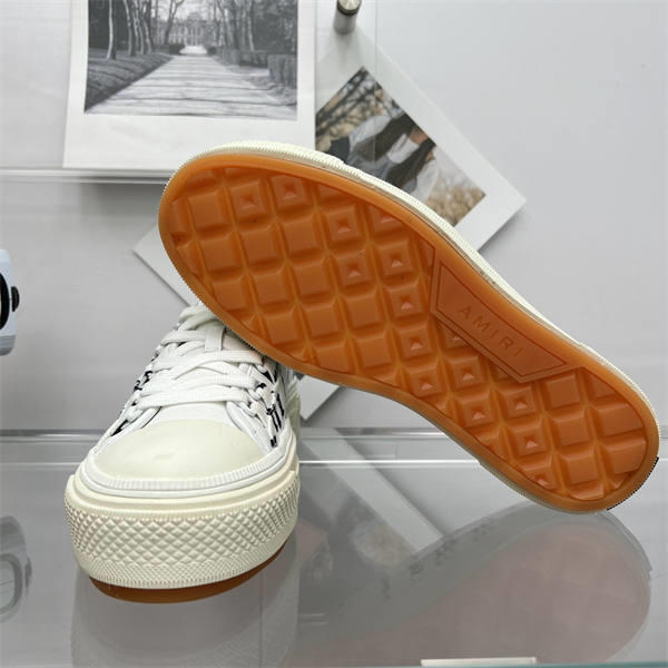 AMIR1 SNEAKERS