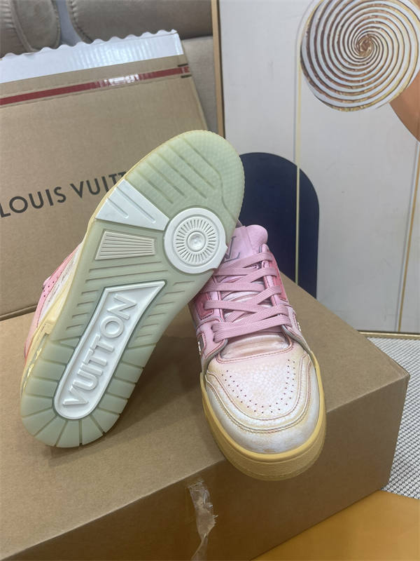 LV087