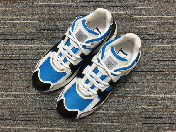 D*or sneaker 001