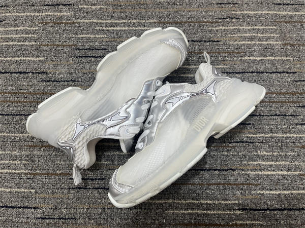 D*or sneaker 010