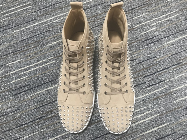 Ch**an louboutin