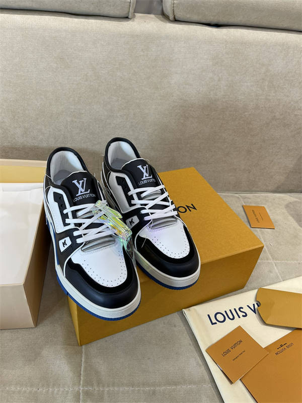 LV121
