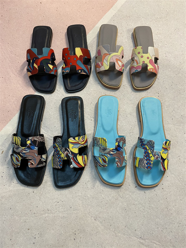 H Slipper