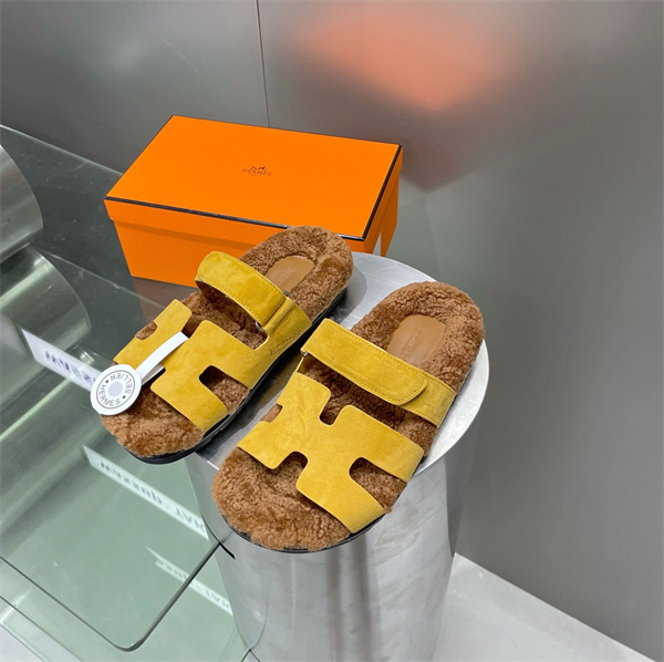 H Slipper