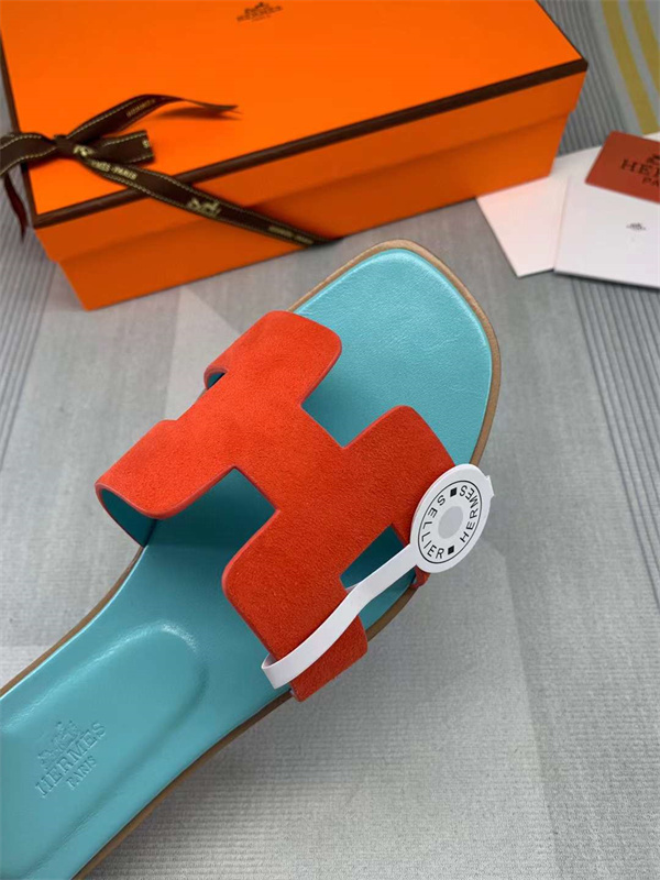 H Slipper