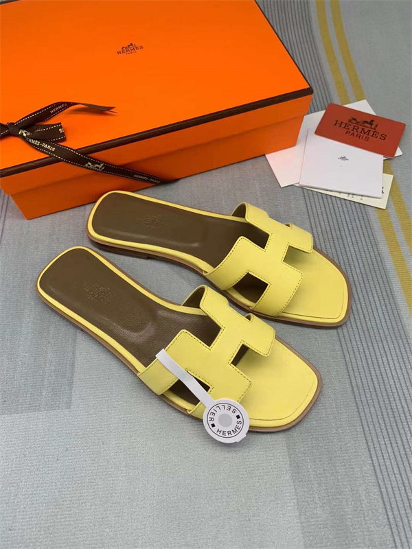 H Slipper