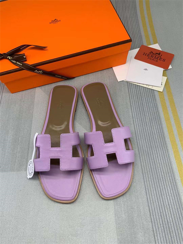 H Slipper