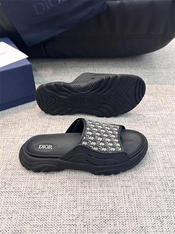 Dr Slipper
