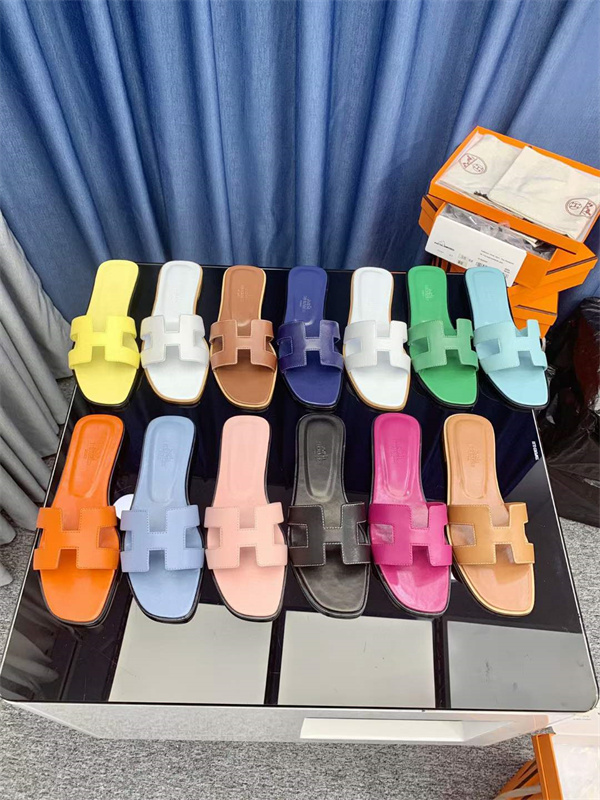 H Slipper