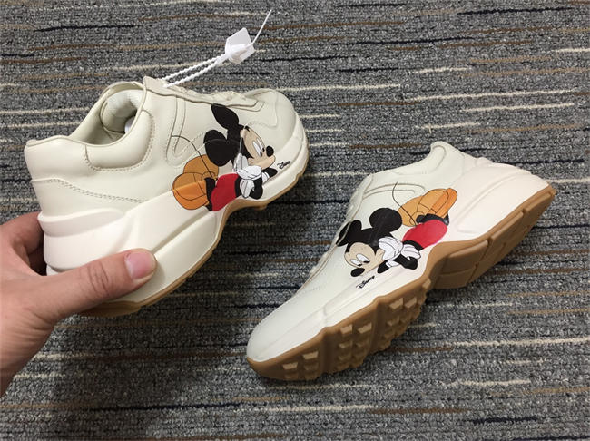 G*u*i rhyton sneaker 25