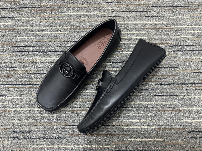 G*u*i mocassin 3