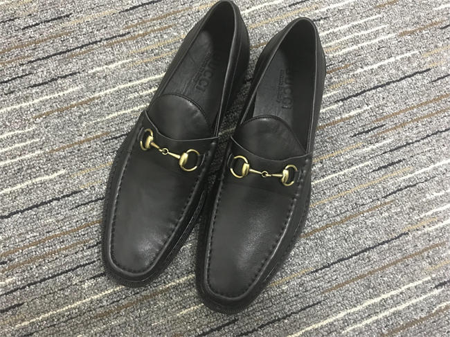 G*u*i loafer 11