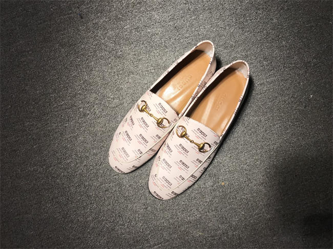G*u*i loafer 23