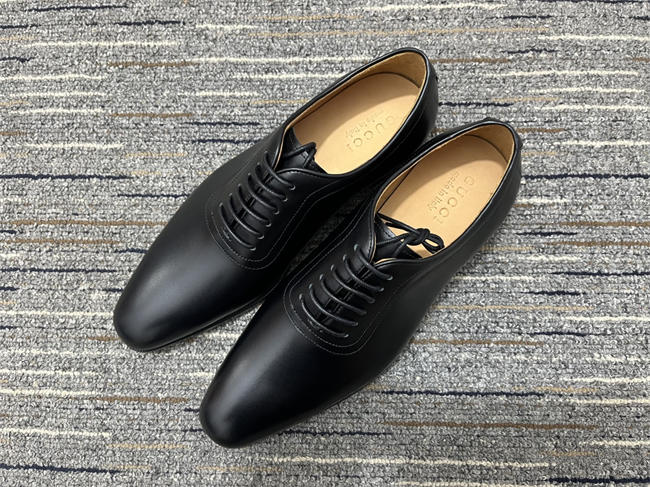 G*u*i loafer 29