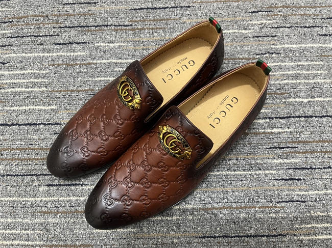 G*u*i loafer 37