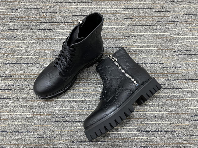 G*u*i boot women 12