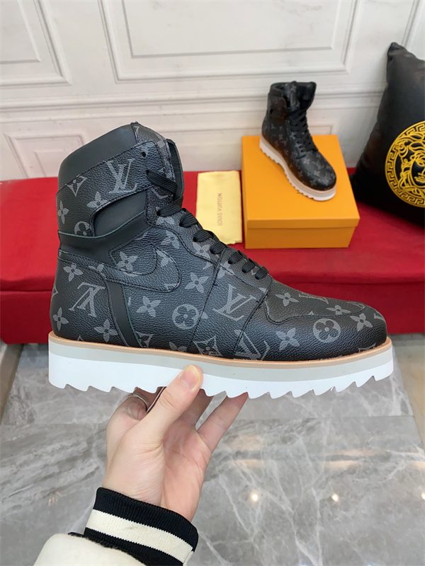 LV x Nike Sneaker
