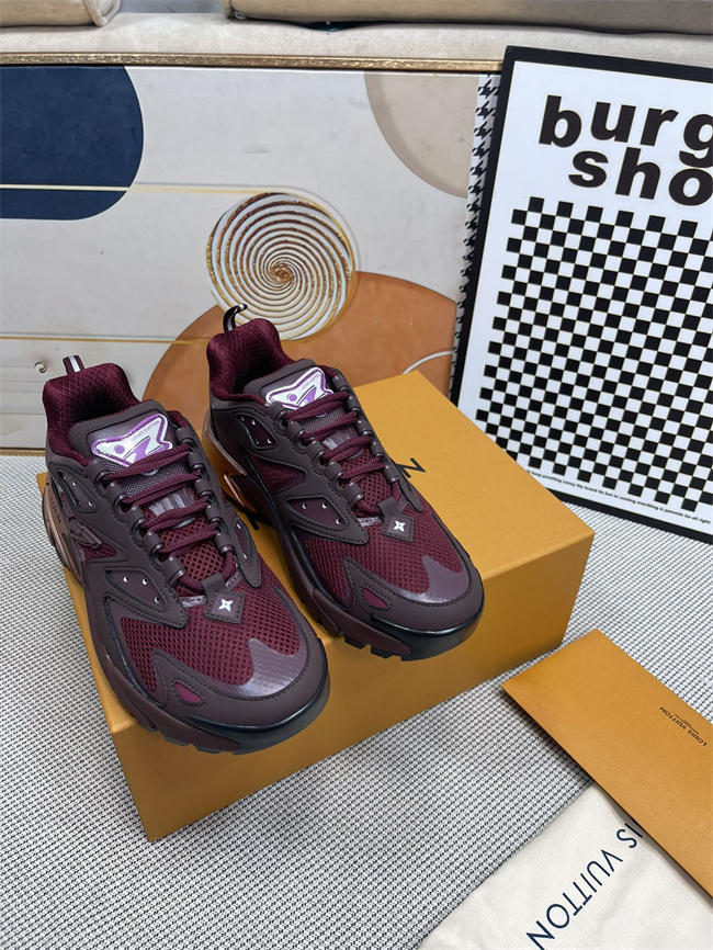 Lv Runner Sneaker 2
