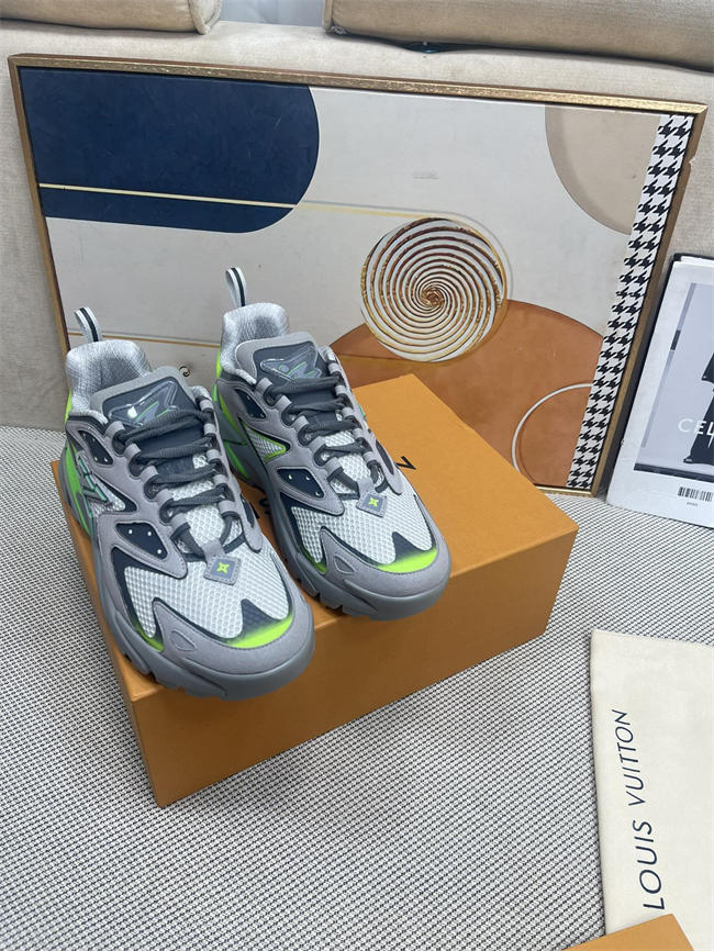 Lv Runner Sneaker 57