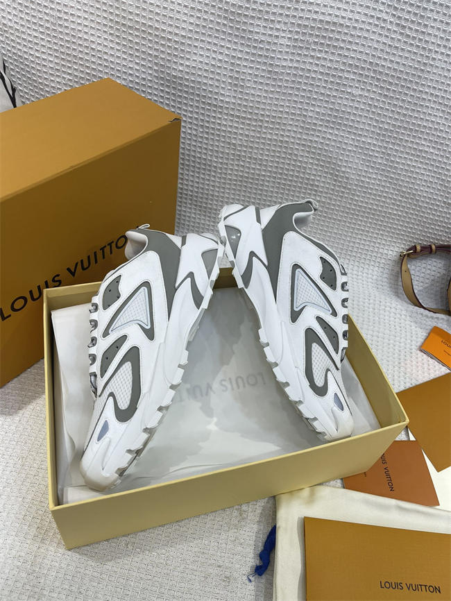 Lv Runner Sneaker 63