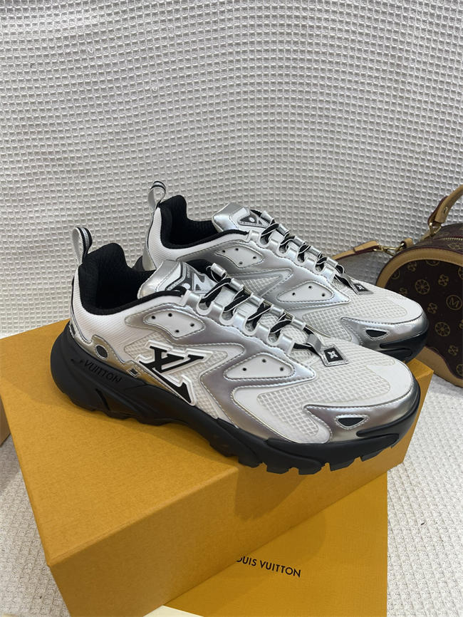Lv Runner Sneaker 68