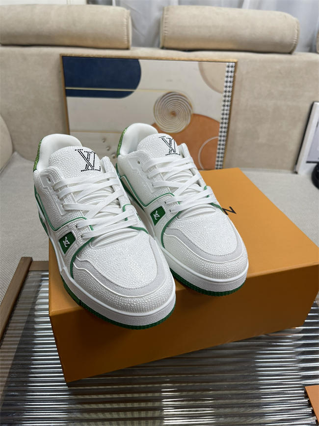 Lv Trainer Sneaker 4