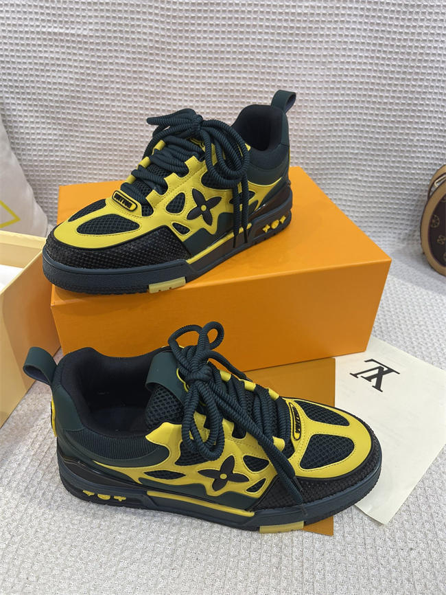 Lv Trainer Sneaker  56