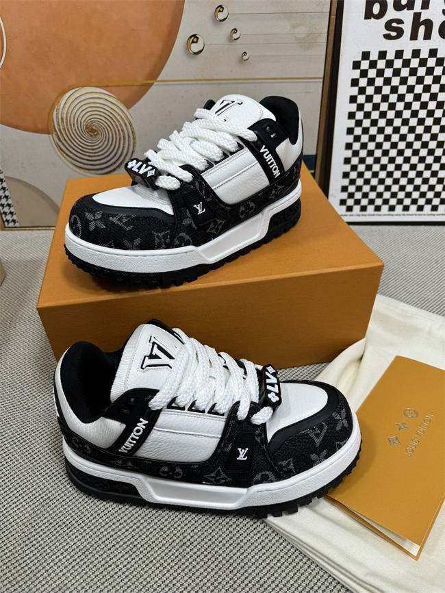 LV Trainer Maxi Sneaker