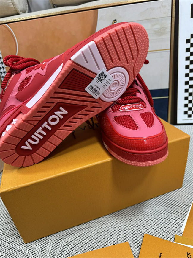 LV Trainer Sneaker