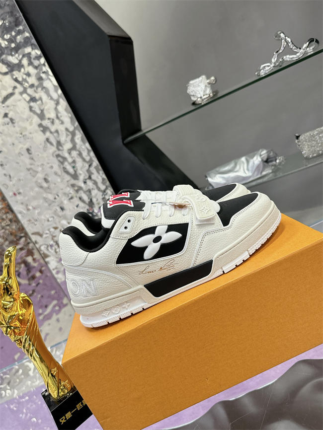 LV Trainer Sneaker