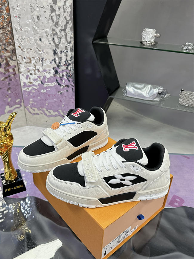LV Trainer Sneaker