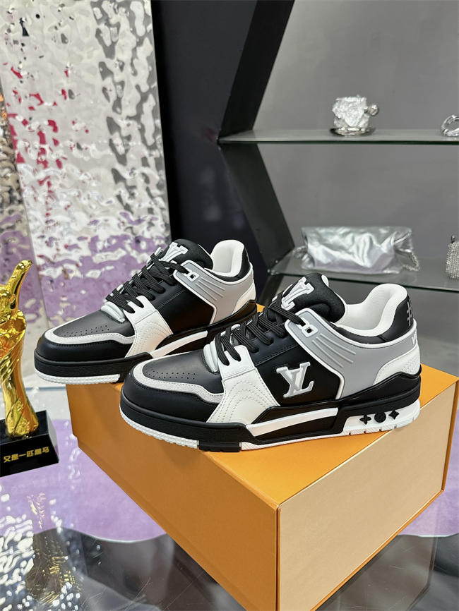 LV Trainer Sneaker