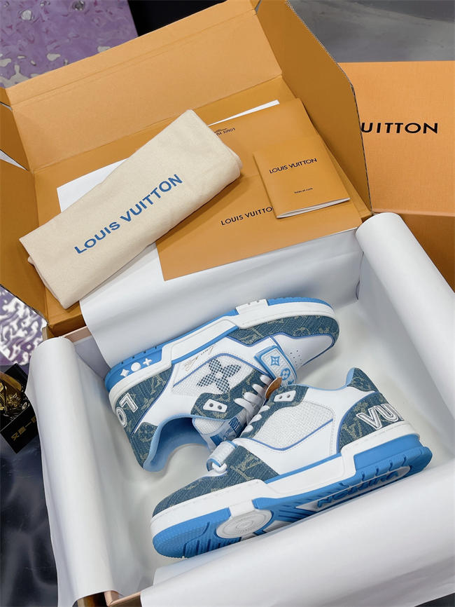 LV Trainer Sneaker