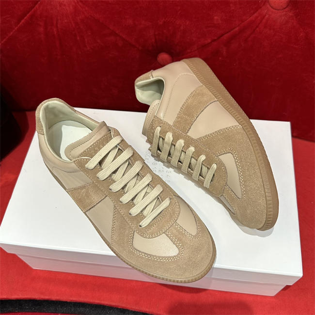 ma*s*n Ma*i*la sneaker