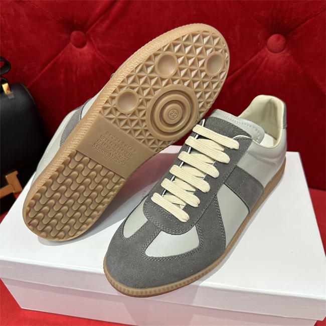 ma*s*n Ma*i*la sneaker