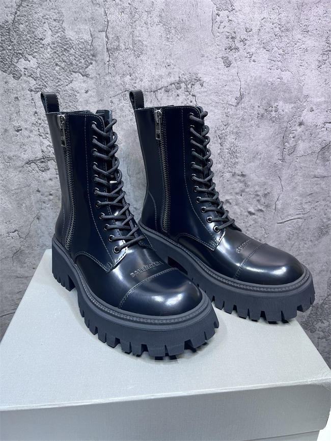 Ba*len*cia*ga boot