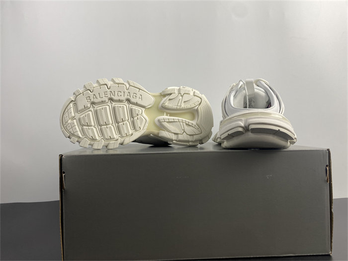 BLCG Track Mule White  653813 W3CP3 9000