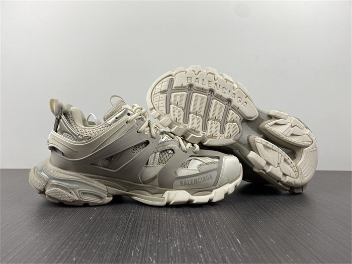 BLCG Track Recycled Sole Beige  542023 W3FE4 9697