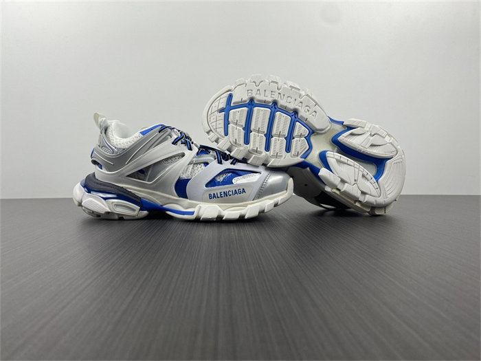 BLCG Track White Blue  542023 W2FS9 9051