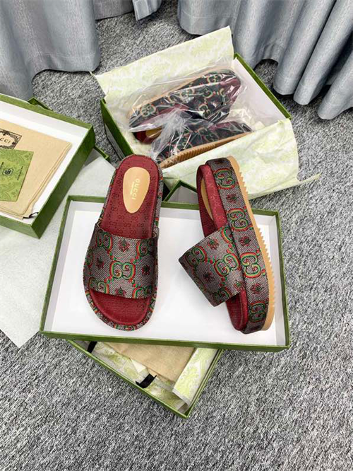 Gocci Slipper