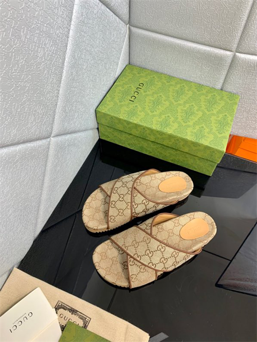 Gocci Slipper