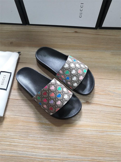 Gocci Slipper