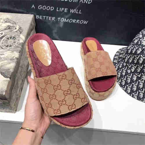 Gocci Slipper