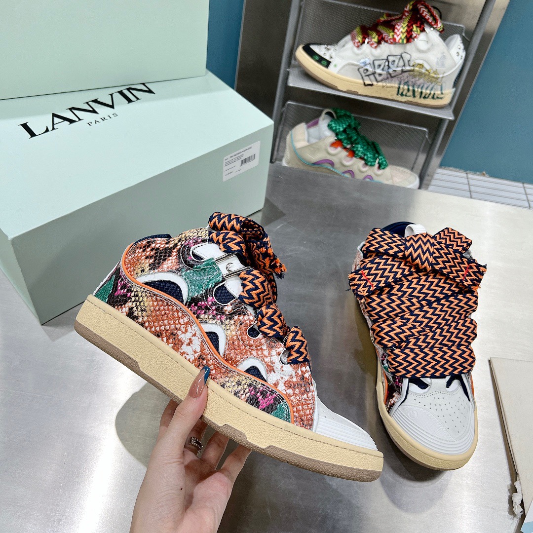 Lanvon Curb Sneaker 17