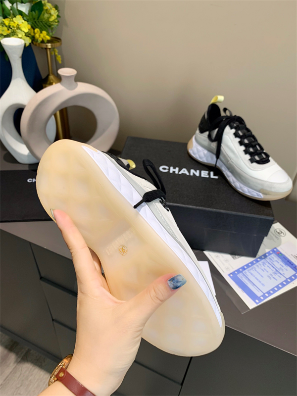 Chanal Sneakers