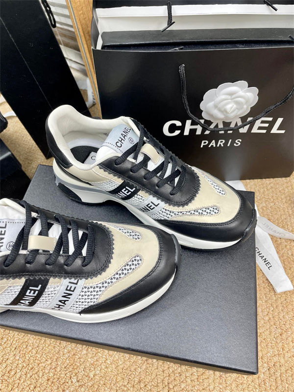 Chanal Sneakers